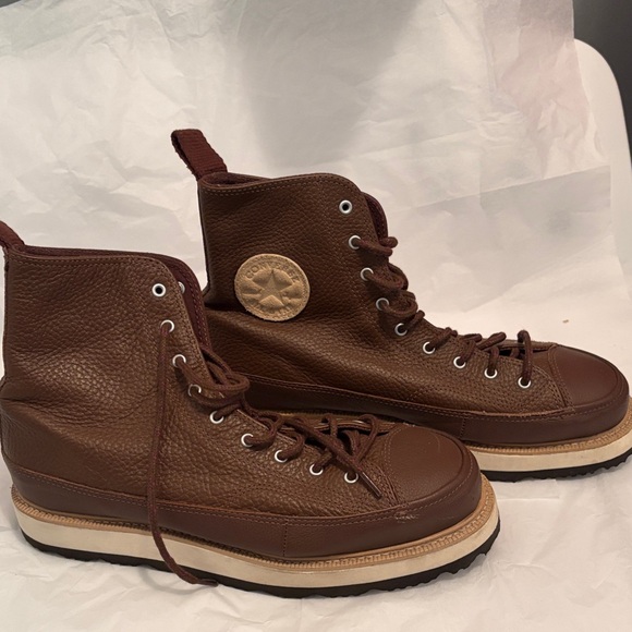 Men's Brown Leather High-Top Lace Boots - Picture 2 of 8
